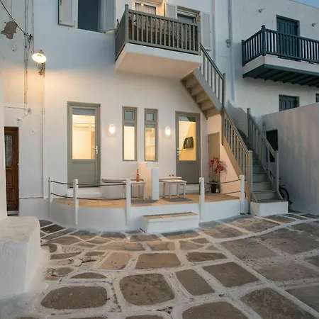 Christy Suites By Alpha Living *